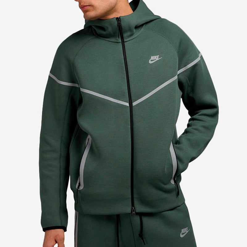 Set Nike Tech Fleece Green (Reflective) NK056