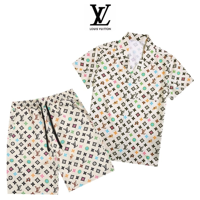 Set Louis Vuitton Multicolor Monogram Shirt and Shorts LV009