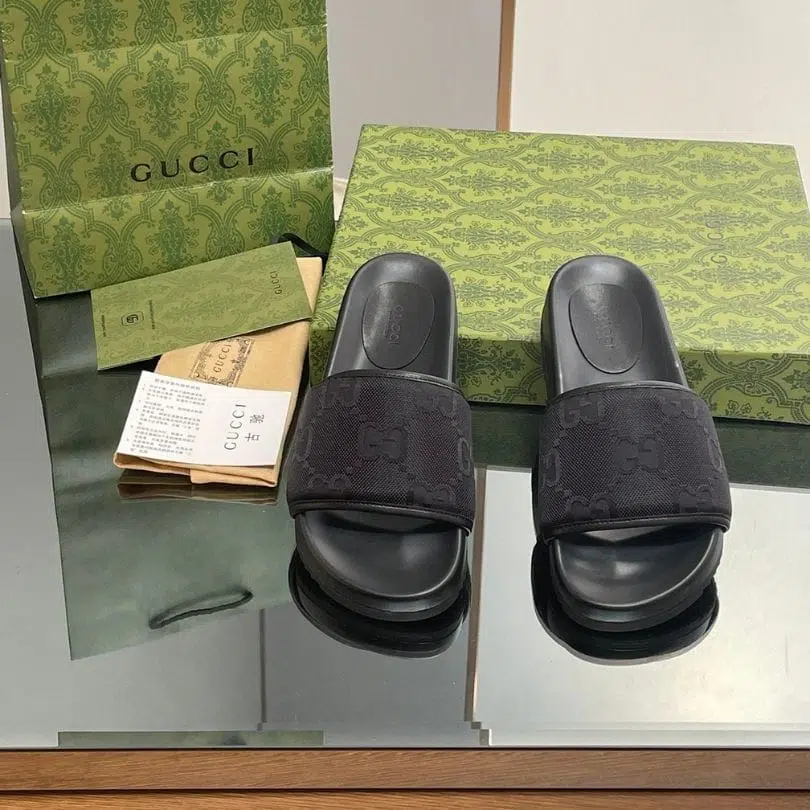 Slides Gucci GG Black GC138